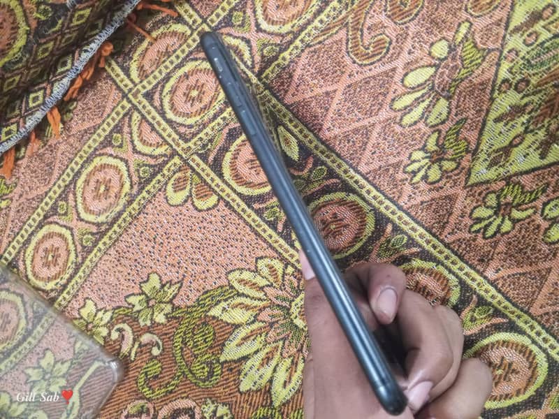 Apple iPhone 7 Plus 2