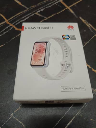 Huawei band 11 white color special edition
