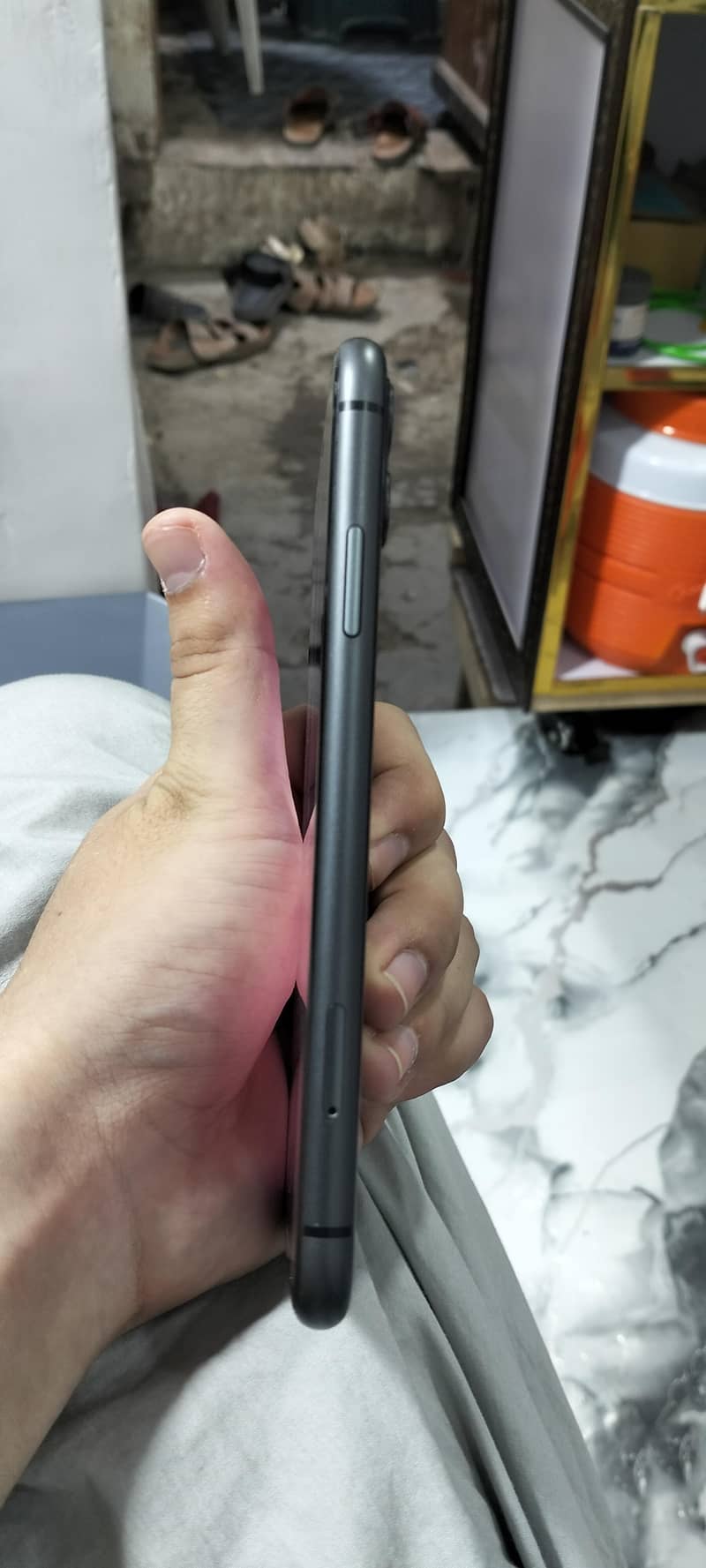 Apple iPhone 11 3