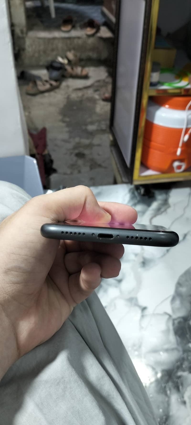 Apple iPhone 11 4