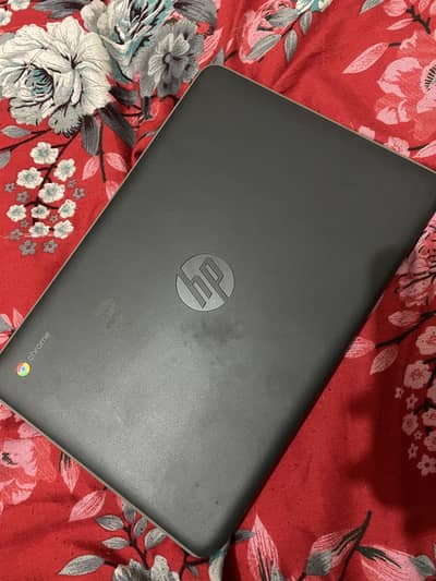 Hp G7 touch chromebook 4Gb/32gb windows /updated 2029