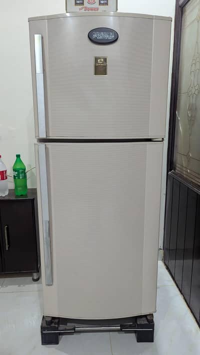 Dawlance Fridge with stabilizer
