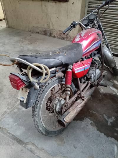 Honda 100 Model 2005 for sell!