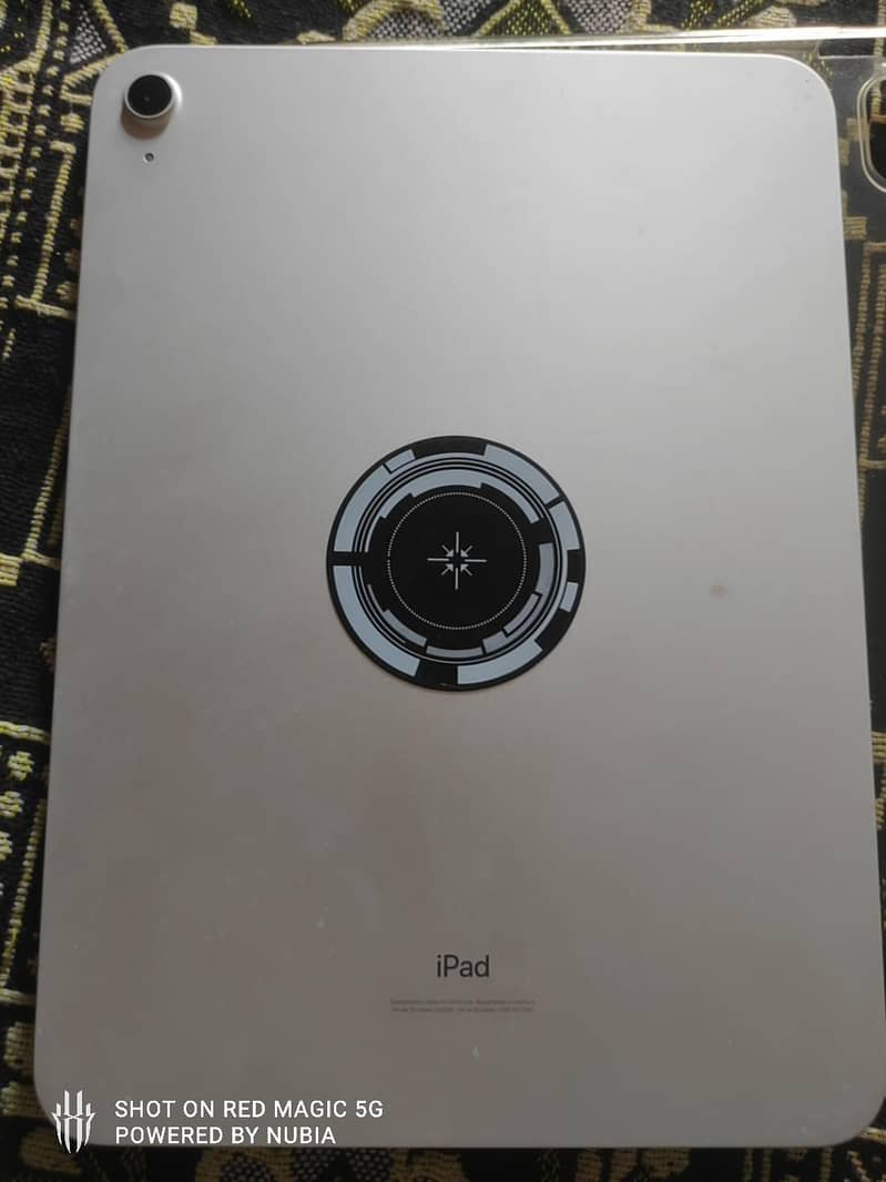 ipad 10th generation with box 0