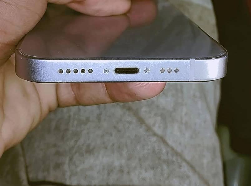 Apple iPhone 14 1