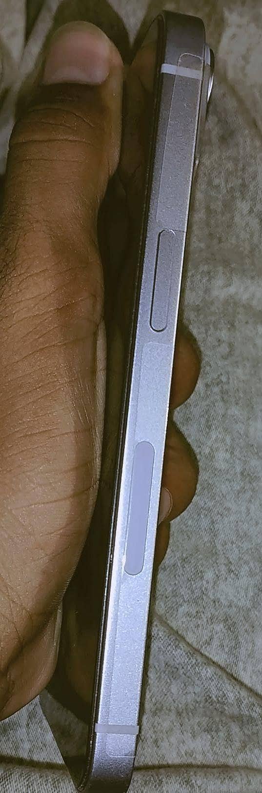 Apple iPhone 14 2