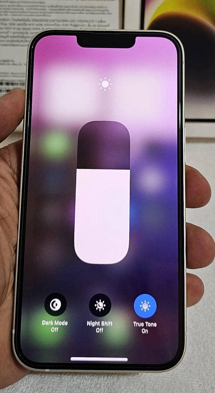 Apple iPhone 14 4