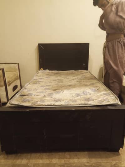 SINGEL BED