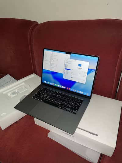 Apple macbook Air m3 15inch 2024 model Full box