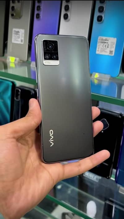 Vivo V20