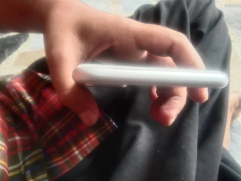 Apple iPhone 8 Plus 2