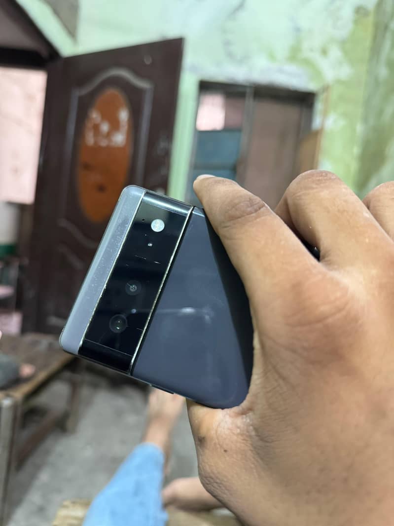 Google Pixel 6 5
