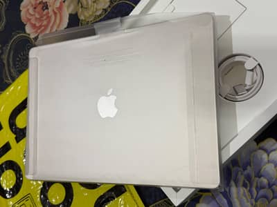 Apple MacBook Air 15" M4 Chip | 24GB RAM | 512GB SSD| Like New