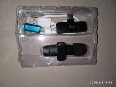 K8 wireless microphone. Company name-OKS.
