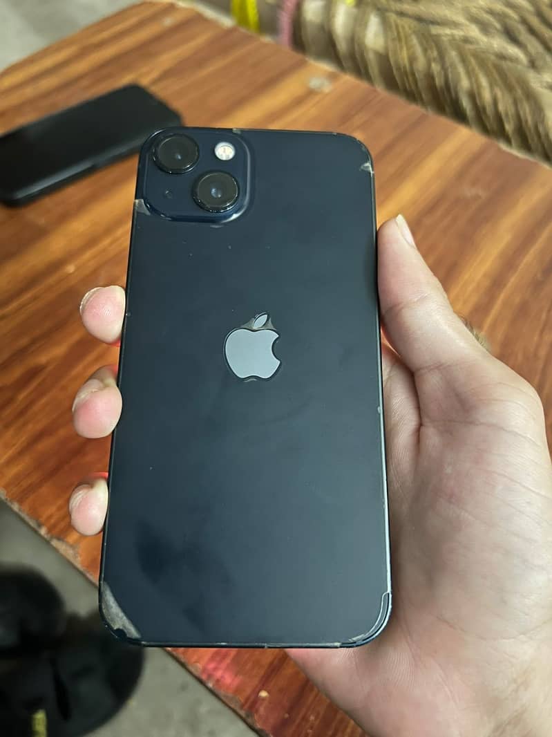 Apple iPhone 13 mini 4