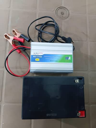 Dry Battery + Charger for Sale