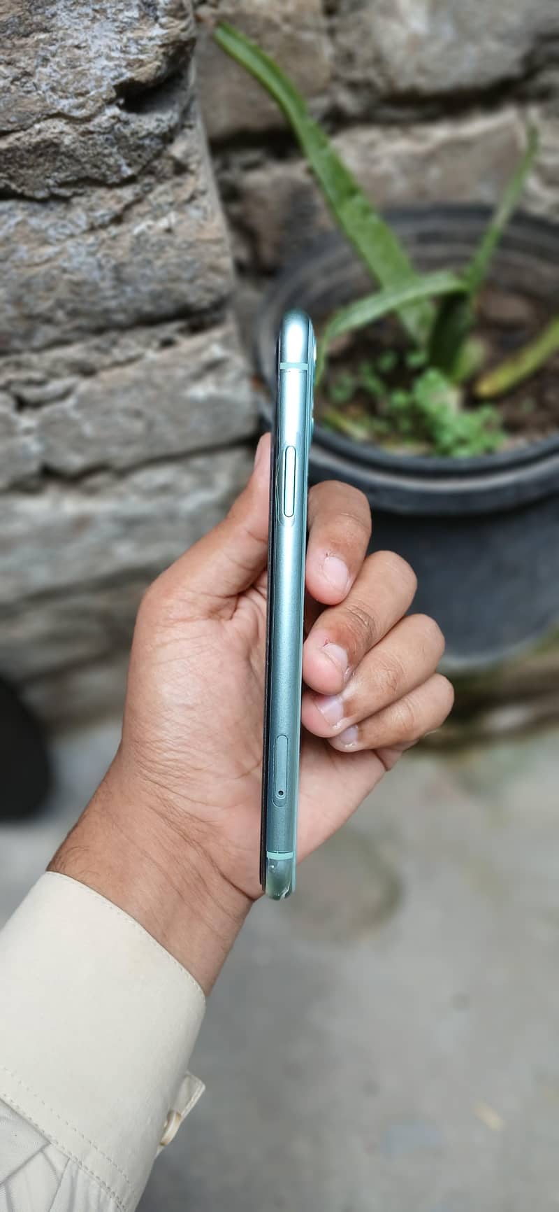 Apple iPhone 11 3