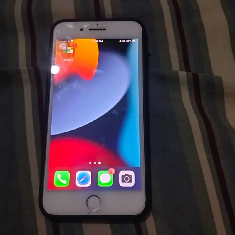 Apple iPhone 7 Plus 1