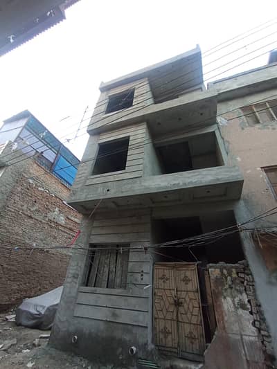3Marla 2,5 story grey strectur for sadiqbad