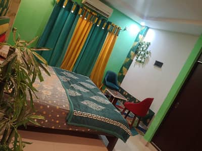 Studio flats daily basis Short Time available