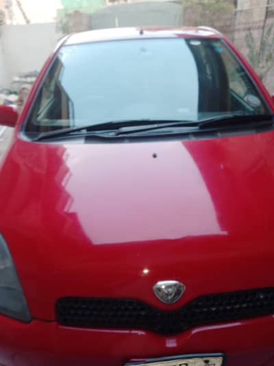 Toyota Vitz 2001