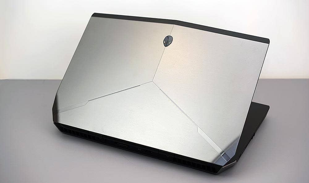 DELL ALIENWARE 15R2 2