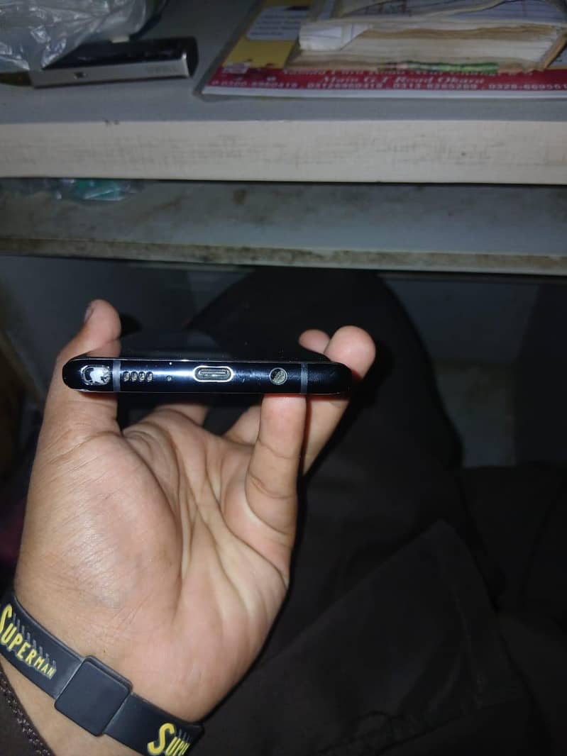 Samsung Mobile Note 8 3