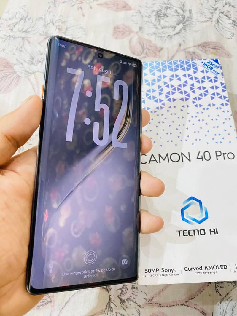 Tecno CAMON 40 Pro 3