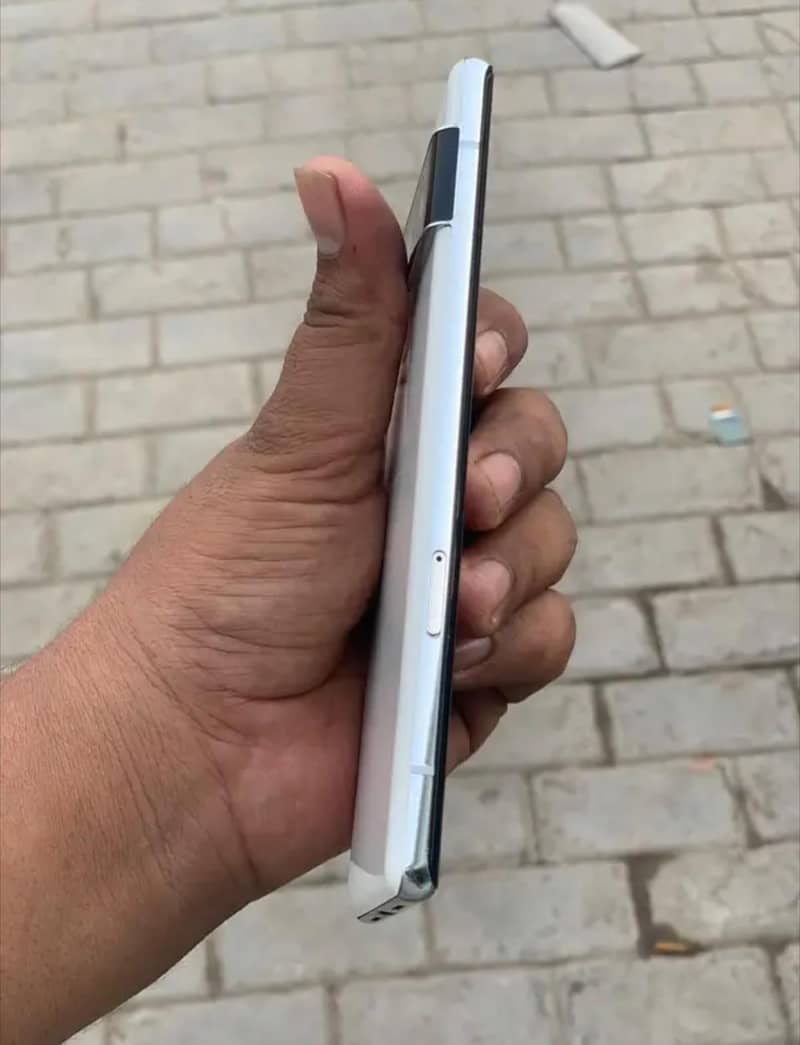 Google Pixel 6 Pro 2