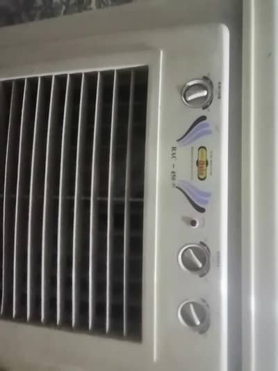 Full size and good condition