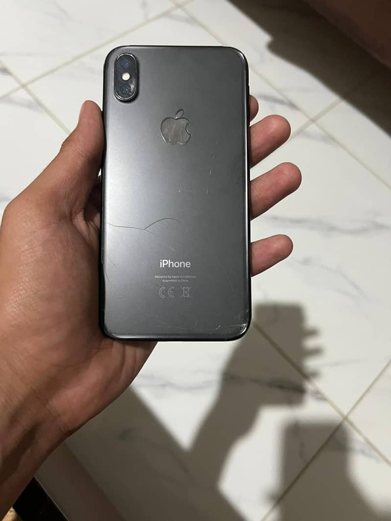 Apple iPhone X 3