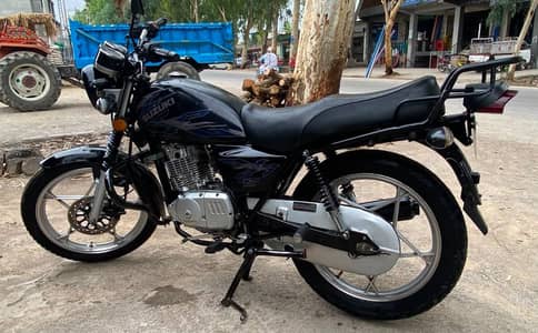 GS 150SE (2022)