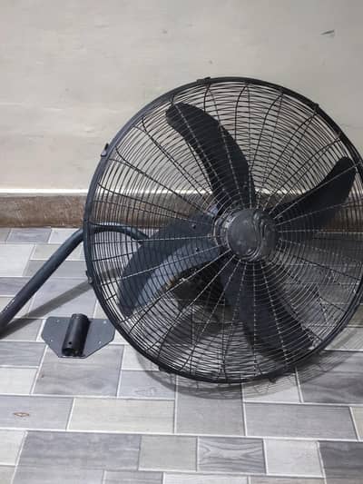 Only 2 months used Bracket fan for sale