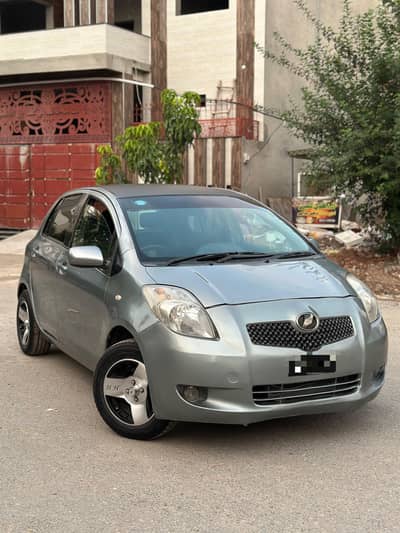 Toyota Vitz 2011