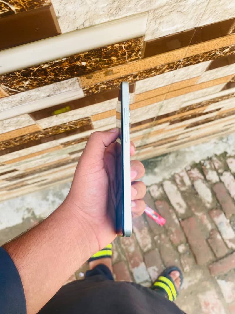 Realme Note 60x 4