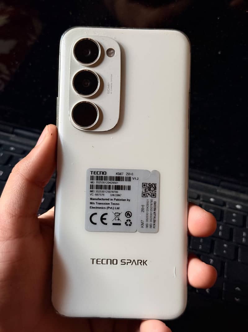 Tecno Spark 4 0
