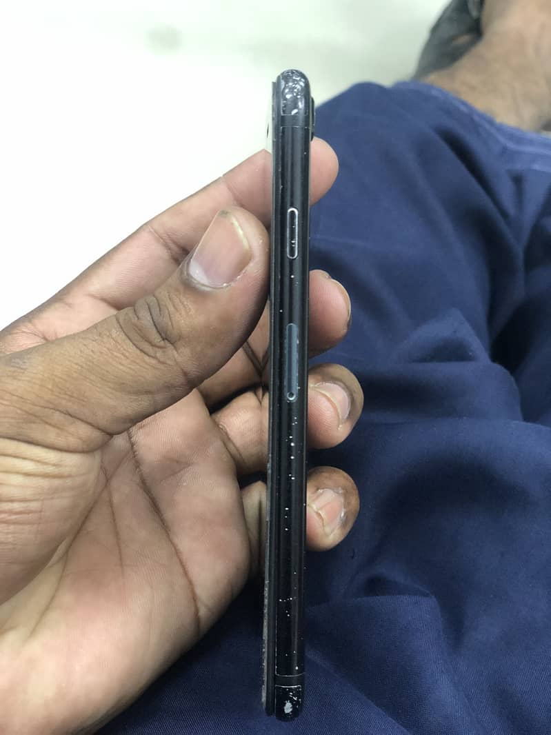 Apple iPhone 7 1