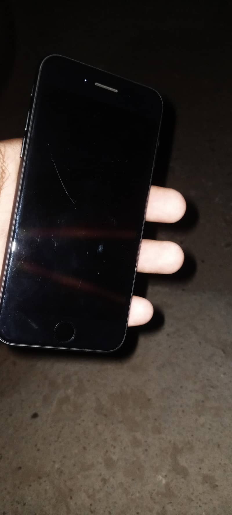 Apple iPhone 8 0