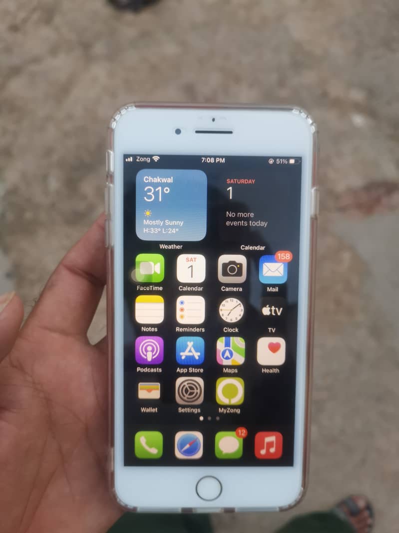 Apple iPhone 7 Plus 1
