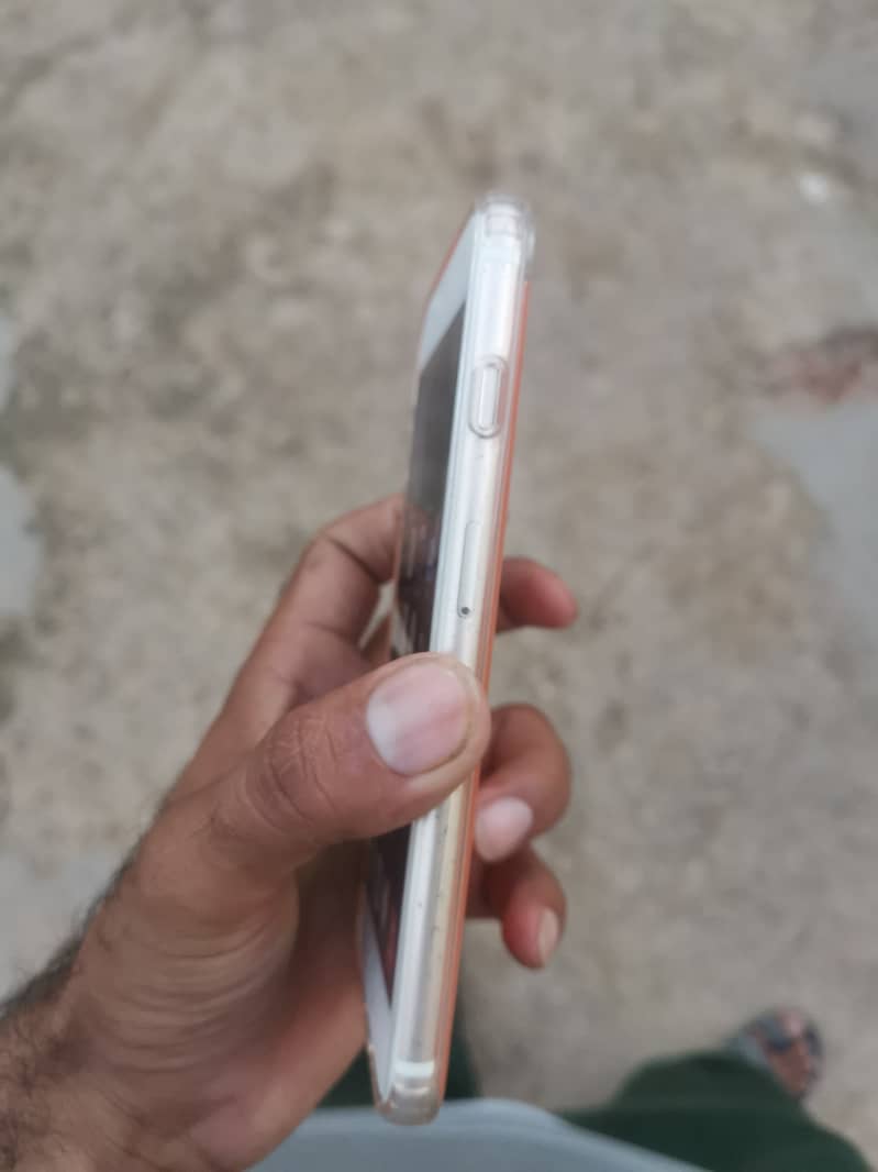 Apple iPhone 7 Plus 7