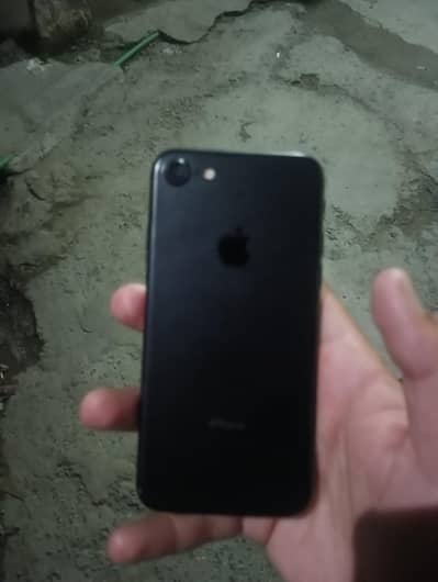 Apple iPhone 7