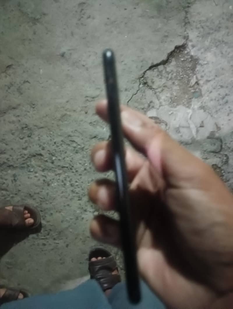 Apple iPhone 7 3