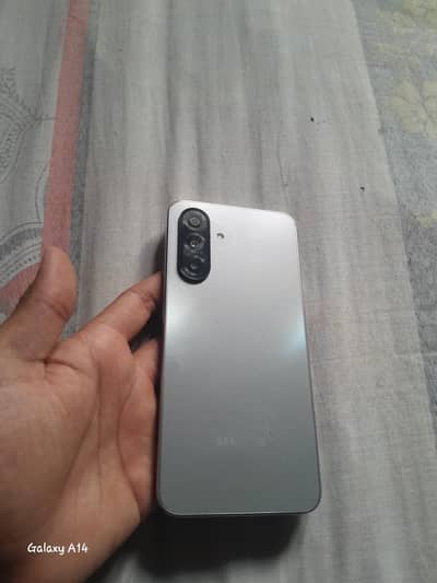 Samsung A-17