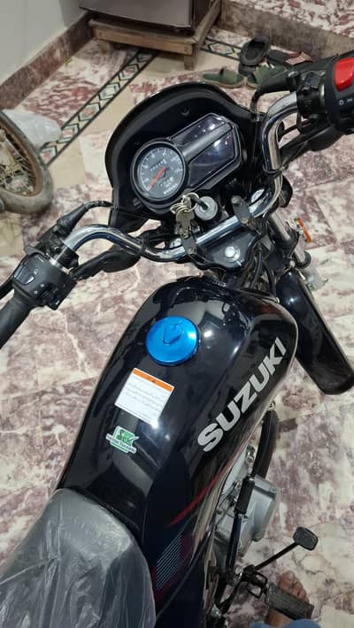 fore sell mirpurkhas suzuki 110
