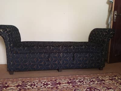 Brand New Custom 3-Seater Setti with Storage