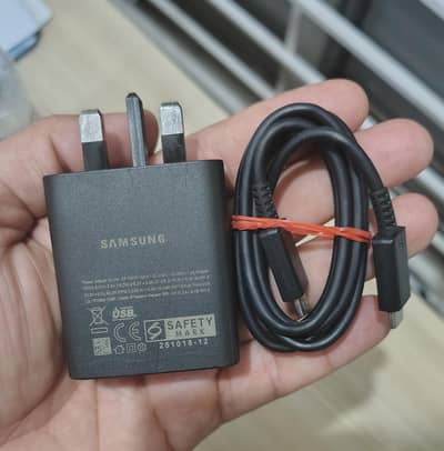 Samsung 60 W/ WATT Charger with Cable 100% original box pulled stock