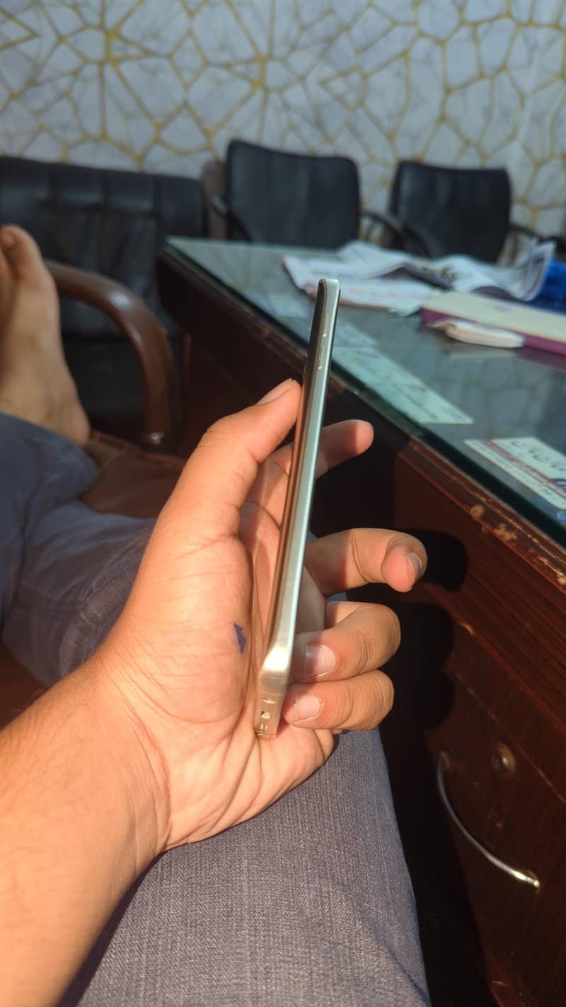 Samsung Mobile Note5 1