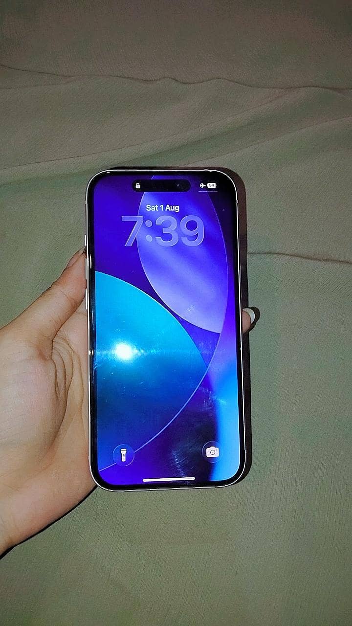 Apple iPhone 15 2