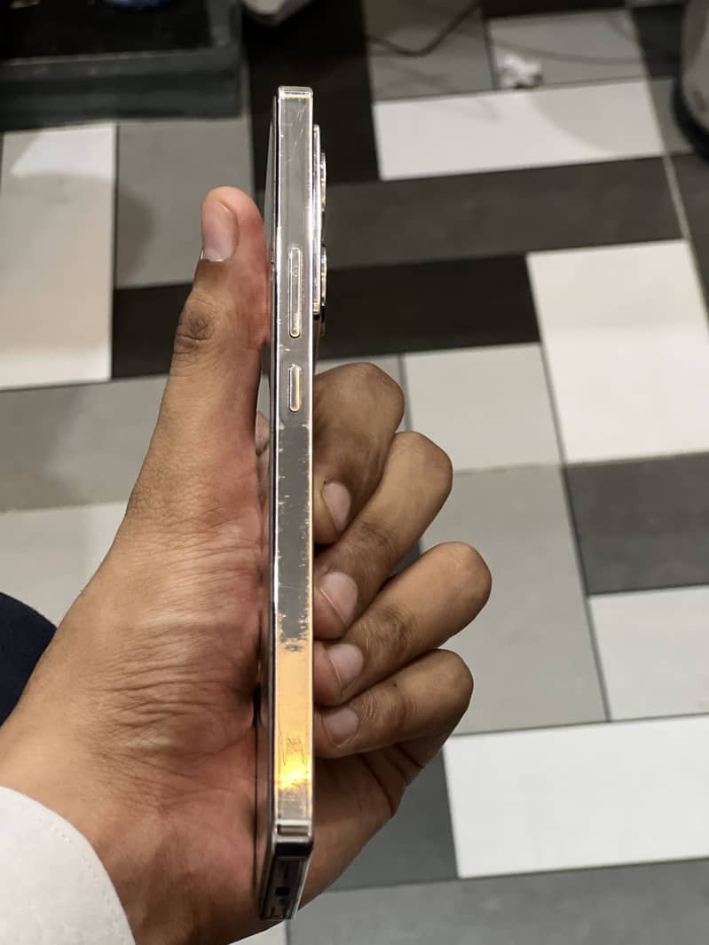 Infinix Note 40 2