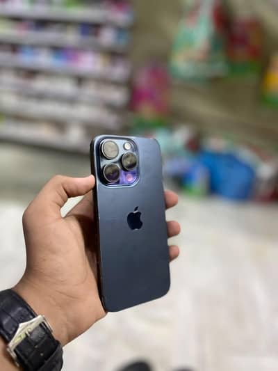 Apple iPhone 15 Pro